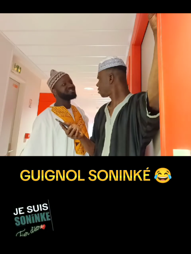 Guignol soninke 😂🤣  #tiktoksoninkara🇲🇱🇲🇷🇬🇲🇸🇳🇮🇪🇬🇳 #soninkara🇸🇳🇲🇱🇲🇷 #comedy #tiktokmali🇲🇱223 #senegalaise_tik_tok🇸🇳pourtoichallenge 