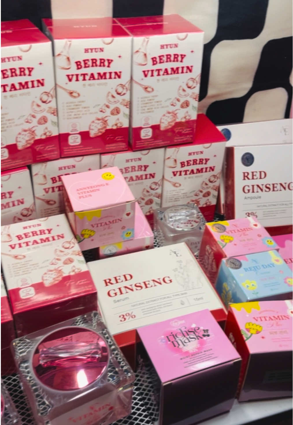 ថោកៗឱ្យបងៗ 💖🛒 #vitaminplusnightcream #annyeonge_cambodia #annyeongevitaminplus #annyeonge #viral 