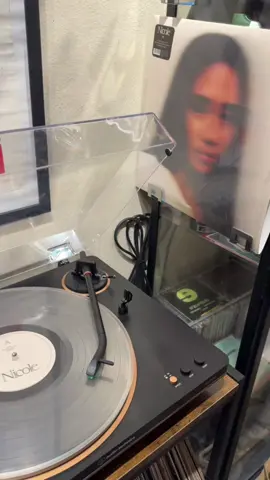 Nikki - Backburner #vinyl #nowspinning #vinylrecords #nikki #nowplaying 