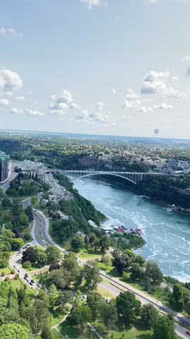##niagarafalls #niagarafalls2025 #niagarafallscanada #holiday 