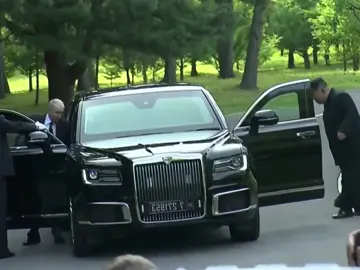 伟大的领袖金正恩同志体验了俄罗斯豪车阿鲁斯#FYP #fypシ   #fypシ゚viral  #金正恩  #김정은 #DPRK  #кимченын  #kimjongun #NorthKorea  #คิมจ็องอึน #kimilsung #hochiminh  #risolju #korea  #tiktokindia #kim #kimilsung #kimjongil #كيمجونغعن #キム・ジョンウン  #किमजोंगउन #CoréeduNord #CoreadelNorte #СевернаяКорея #nordkorea #북한 #เกาหลีเหนือ  #CoreiadoNorte #coreadelsur #usa_tiktok #usa #usa🇺🇸 