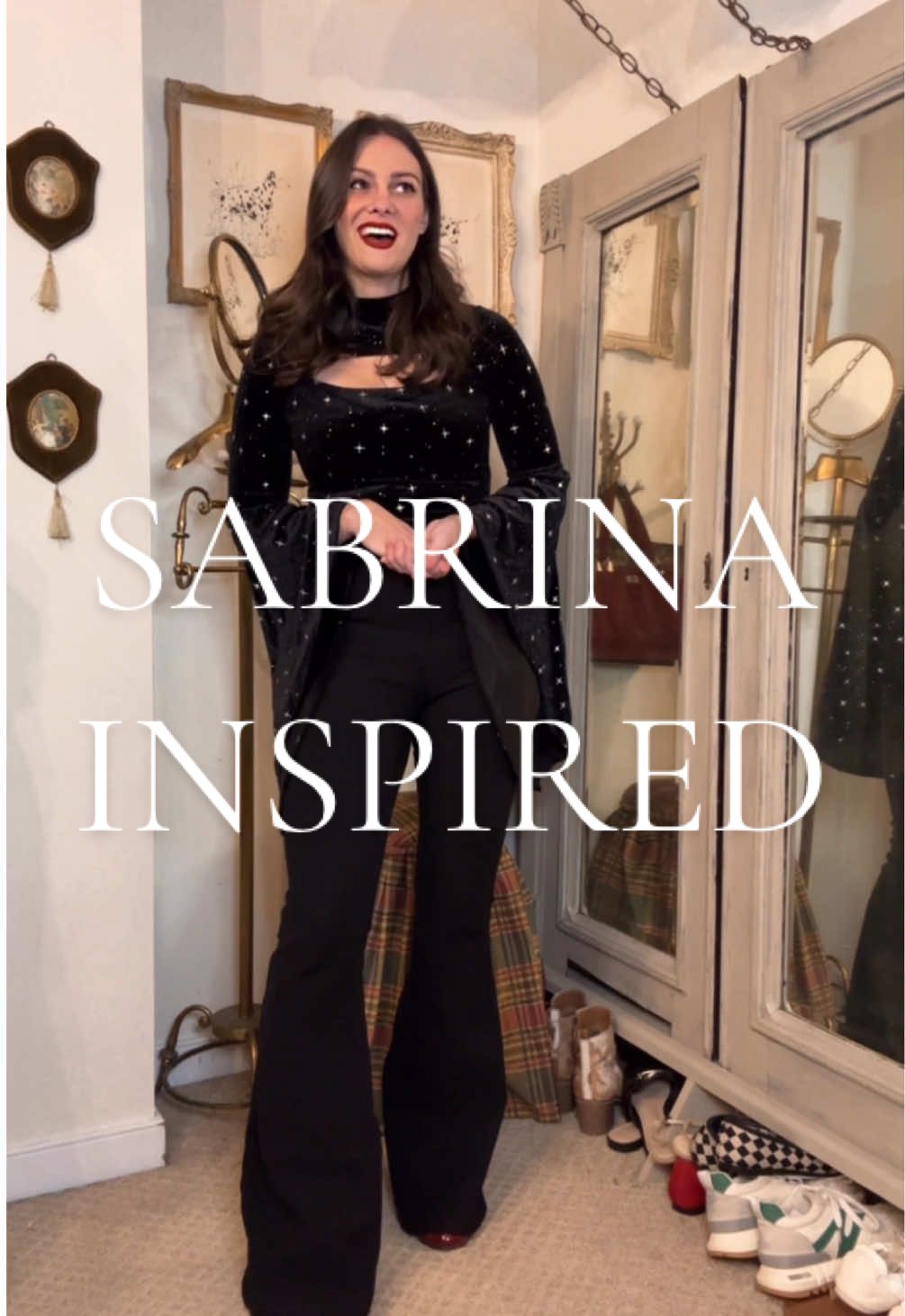 #octobermood #witchystyle #90sfashion #vintagestyle #whimsygoth @ciderusa 