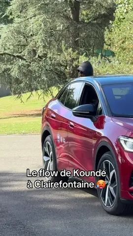 #kounde #juleskounde #koundé #equipedefrance #clairefontaine 