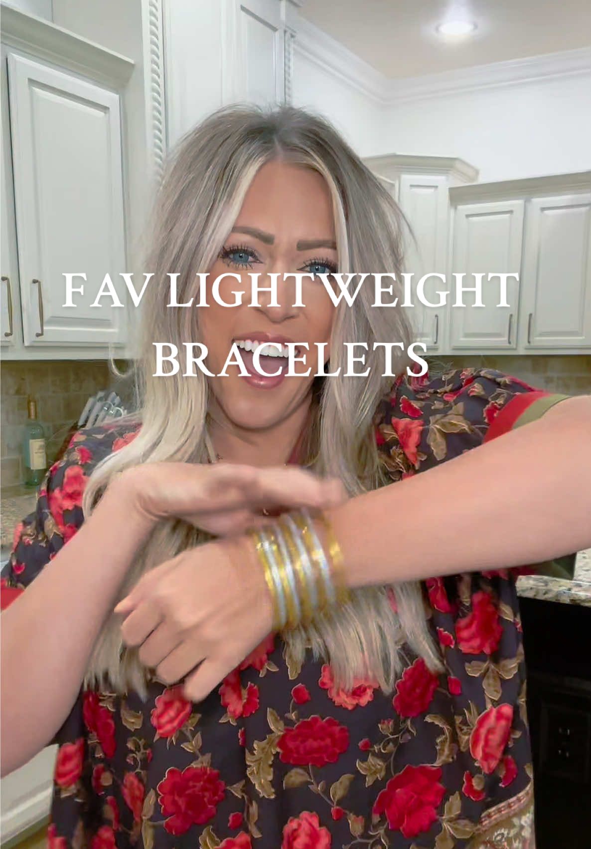 it’s in the details ✨ and they don’t have to cost your paycheck🤪 under $20, free shipping I have been looking for these •lightweight •bracelets & these are a great *look for less*. I love the others but why do they cost so much?!  #braceletstacks #accessoriesoftheday #jewelryfinds #siliconebracelets 