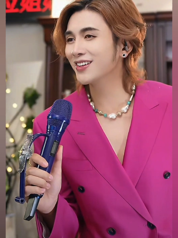 จากห้องไลฟ์ murong Jingtian คืนวันที่ 3/09/2025    #慕容景天   #MurongJingtian   #มู่หรงจิงเทียน #chinesesong  #เพลงจีนเพราะๆ 