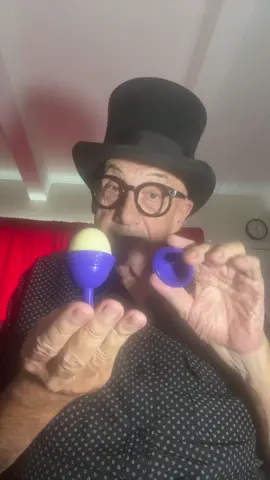 An Egg Vase that produces real eggs. A magic trick you might think?  #magictrick #magician #eggvase #ballandvase 