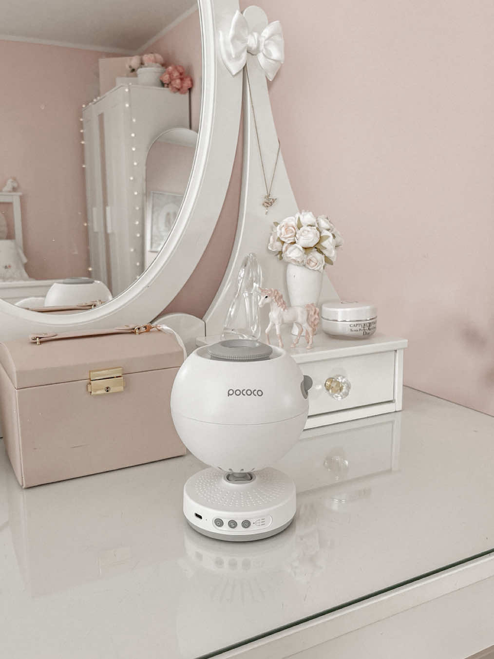A single light, endless calm. 🤍 The POCOCO Galaxy Projector brings stars into your space ✨ Use code FELI20 – link in bio. #POCOCOGalaxyProjector #RelaxUnderTheStars #cozyaesthetic #pinkroom #softgirlaesthetic 