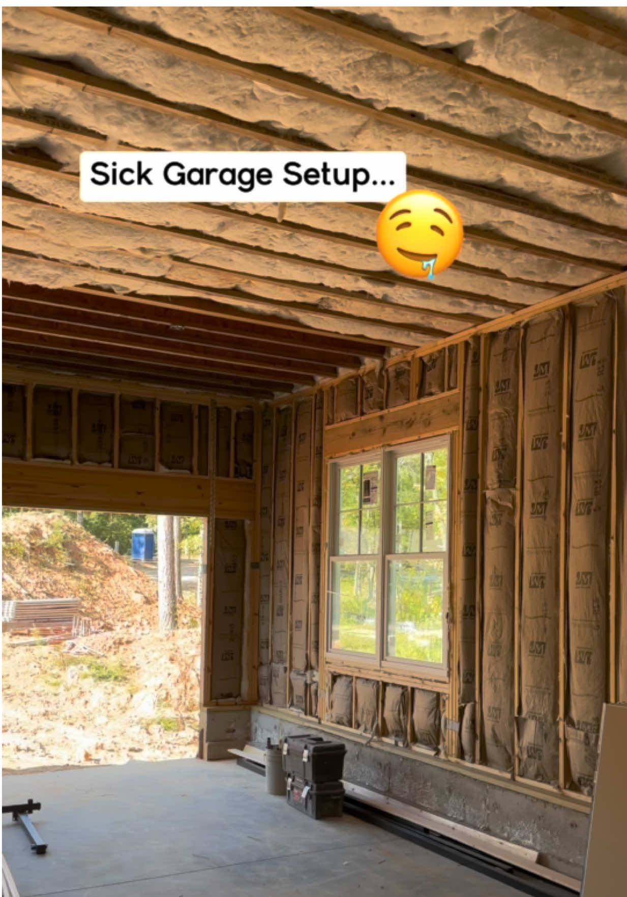 🛑 Don’t Build a House without seeing my Checklist…
 Get it at BuilderBrigade.com
 
 What are you using this bonus room above the garage for...?
 Do you like the direct connection to the garage?
 
 #BuilderBrigade #homebuildingtips #homebuilding #NewConstruction #customHome   

