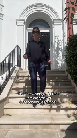 Day 1 of Second Hand September  Inspired by @Alex I’m wearing something I’ve thrifted every day in September. Today to wfh and gym I’m wearing alo leggings I thrifted at @Oxfam Westbourne Gove and a Gucci bag I bought preloved from @Vestiaire Collective.  Second Hand September is an annual campaign started by @Oxfam GB to encourage people to shop and donate second-hand clothing for the entire month of September, reducing waste, combatting fast fashion's environmental impact, and supporting poverty reduction efforts. Participants commit to buying no new clothes and instead exploring charity shops, vintage stores, or online second-hand platforms to find pre-loved items, with the goal of making more conscious fashion choices and supporting a circular economy.  #secondhandseptember #thrifting #charityshopfind #thriftedfashion #sustainablestyle 