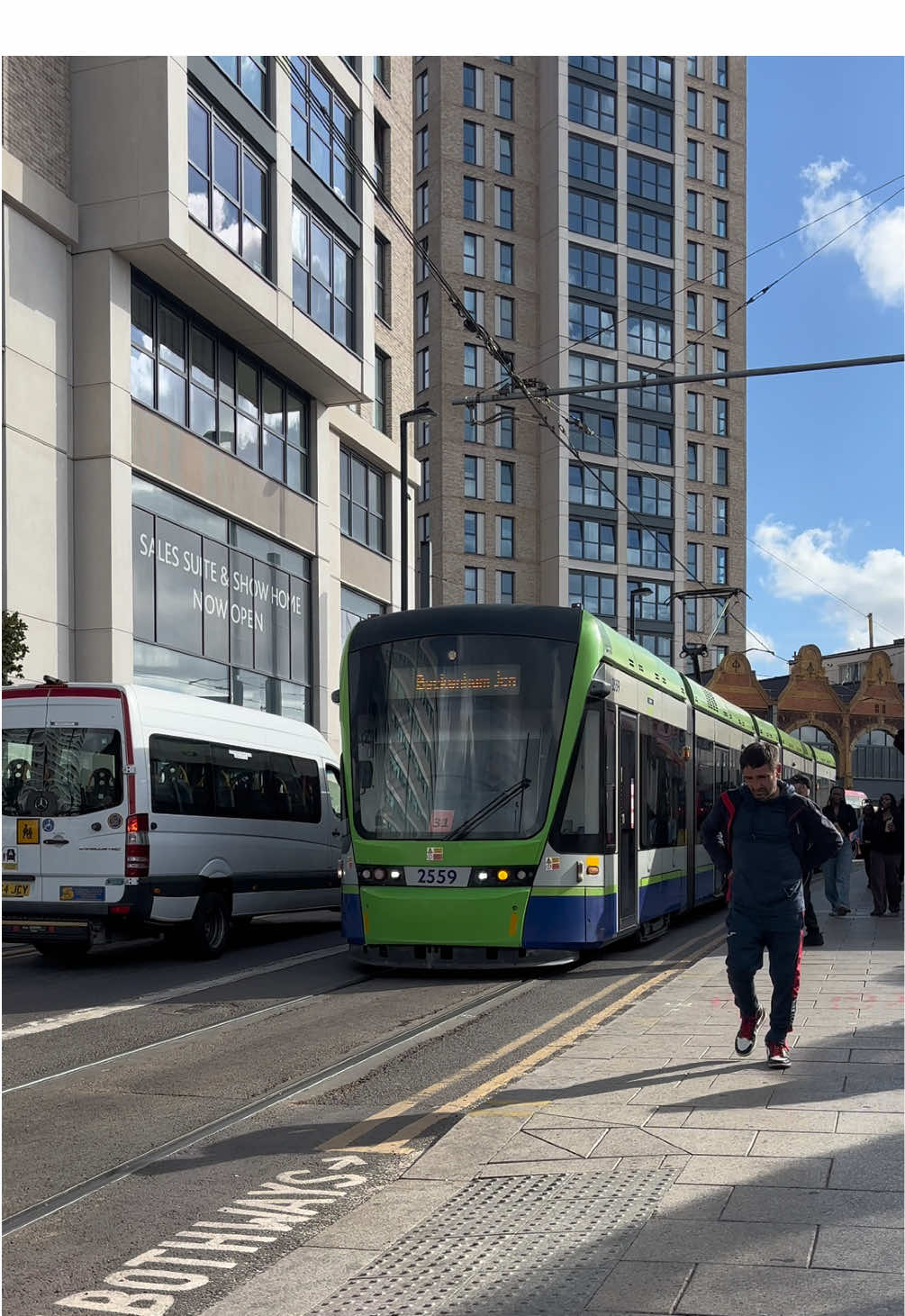 West Croydon Bus Station 🚍 🇬🇧 | #uk #london #westcroydon 