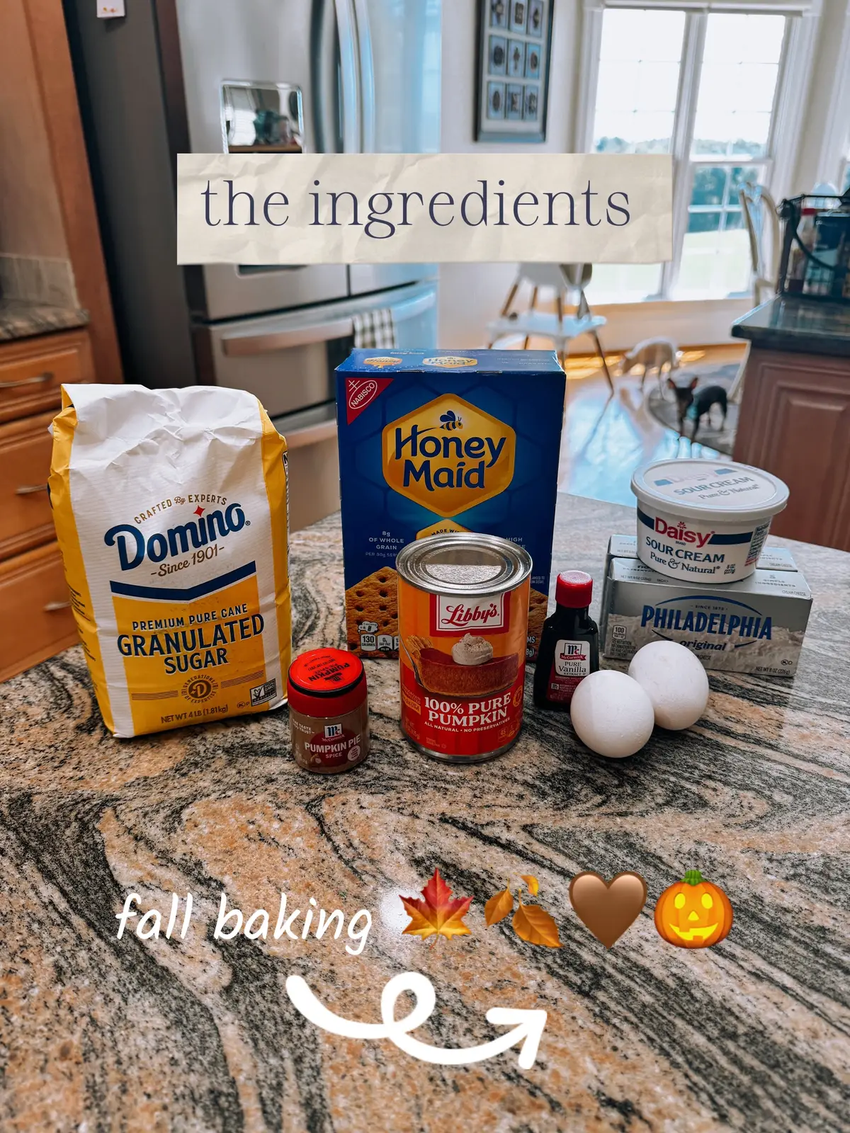 such an easy and DELICIOUS start to fall, literally mouthwatering 😩🍂🎃 #baking #fallbaking #fyp #trending 