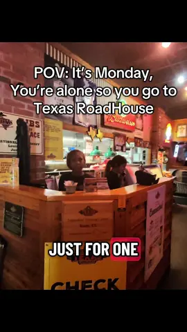 Solo date at @Texas Roadhouse #pov #mukbang #laborday #texasroadhouse #eatingasmr  