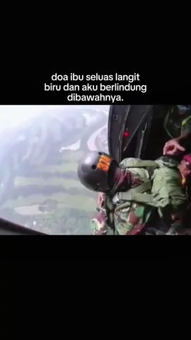 bersama tuhan meyerbu dari langit 🪂#tniindonesia🇮🇩 #tniau #kopasgat #fyp #foryoupage 
