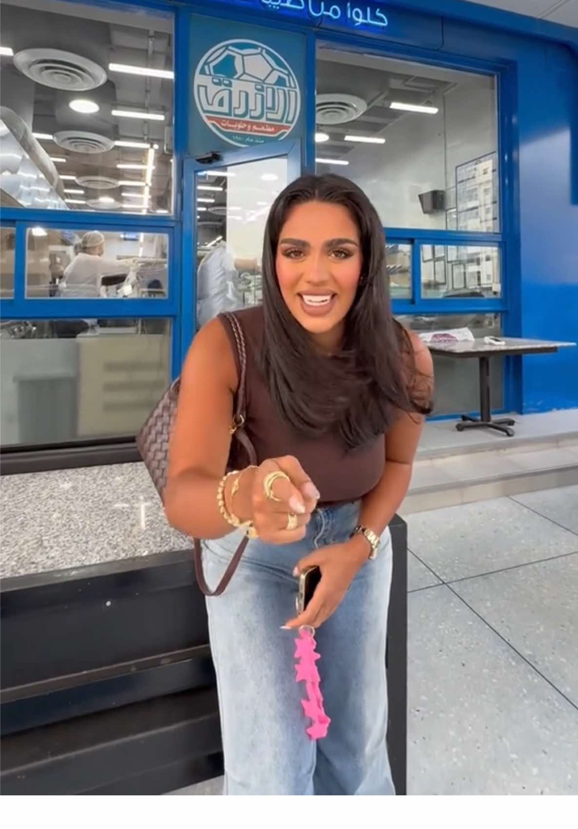 @مطعم الازرق 🤍