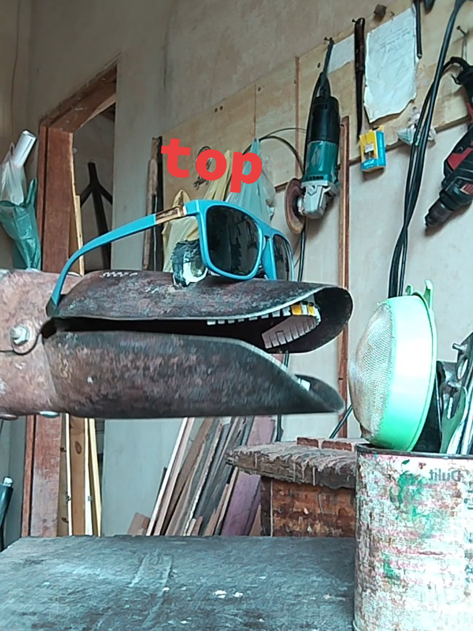 A responder a @stive12s escavadeira cantora  #cavadeira #ferramenta #dublagem 