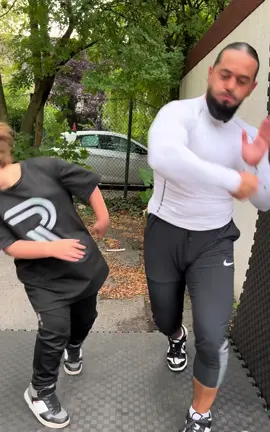 #tik_tok #viral #foruyou #selfdefense 