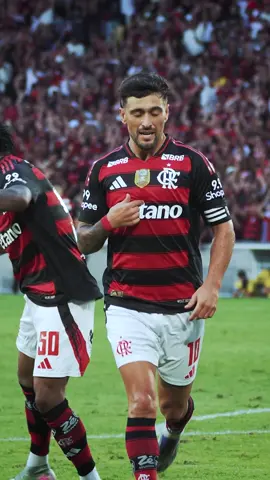 Que temporada o meu 🔟 tá fazendo!  #vids #flamengo #arrascaeta 