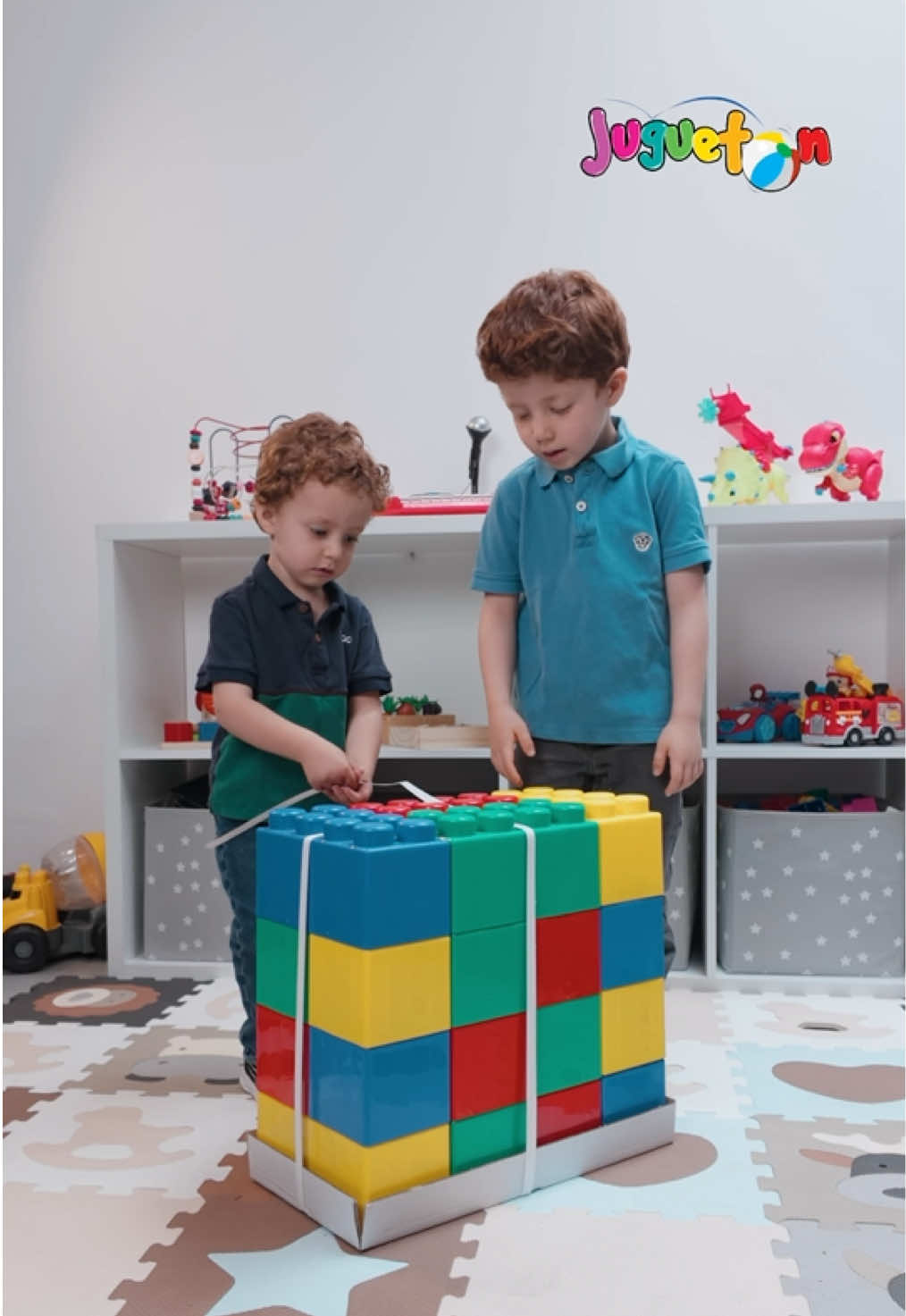 🎁 ¡Unboxing de diversión gigante! 🧱✨ Descubre cómo cada bloque se convierte en aventuras enormes y momentos llenos de creatividad. ¡Construye, juega y deja volar tu imaginación! 🌟 #juguetón 