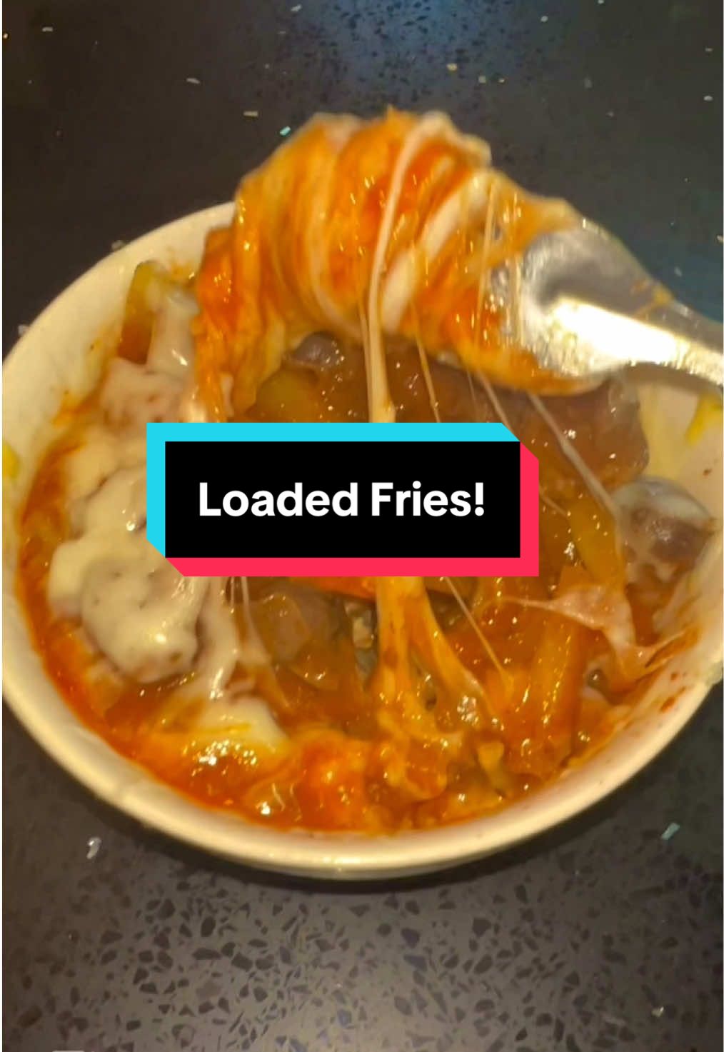The best LOADED FRIES EVER wow! #EasyRecipes I made this out of love and passion. It tased so good! I enjoyed it ankasa. So easy and quick to make. Just get a lot of cheese and sweet potatoes. It’s an easy meal to make if you get it right. Follow my recipe and you’ll get it right. Make it for your loved ones #fyp #ghanatiktok🇬🇭 #nigeriatiktok🇳🇬🇳🇬🇳🇬 