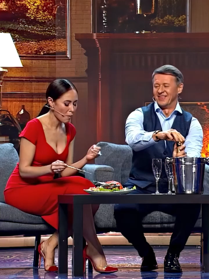 Умный дом испортил свидание🤣#уральскиепельмени