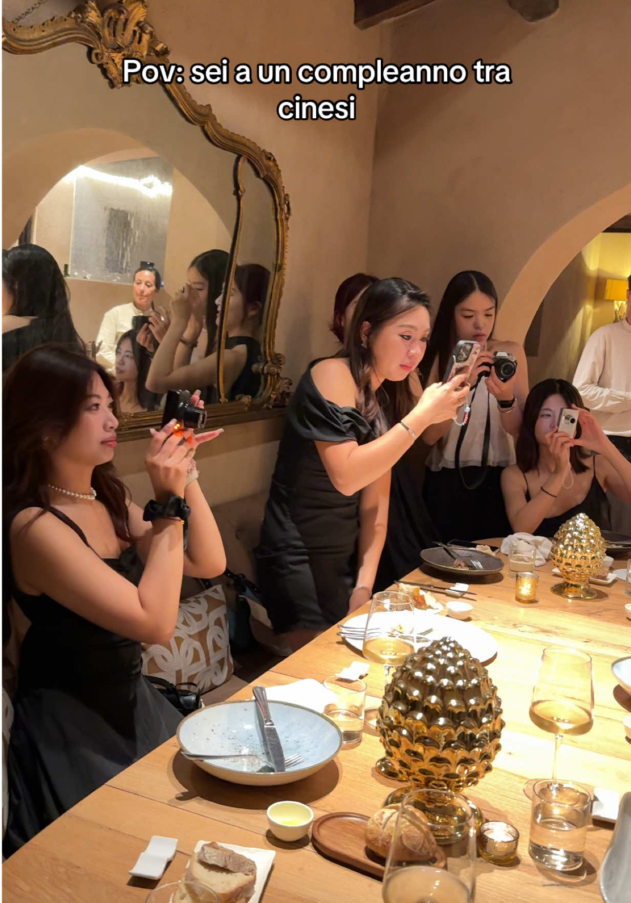 lo so siamo vanitose  #fyp #asian #추천 #viral #photoshoot 