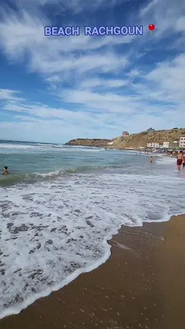 اليوم من شاطيء رشقون البحر هائج 📍 #lalgerie💪👑🇩🇿 #شعب_الصيني_ماله_حل😂😂 #warda_charlomanti #عبابسة_والعبابسة #wahran 