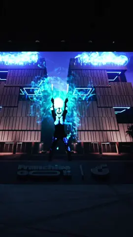 Так, ребята  Мы сейчас активно тренируемся в создании классных шоу ✨ Чувствую, ещё немного — и будет что-то реально легендарное. А у вас как дела?