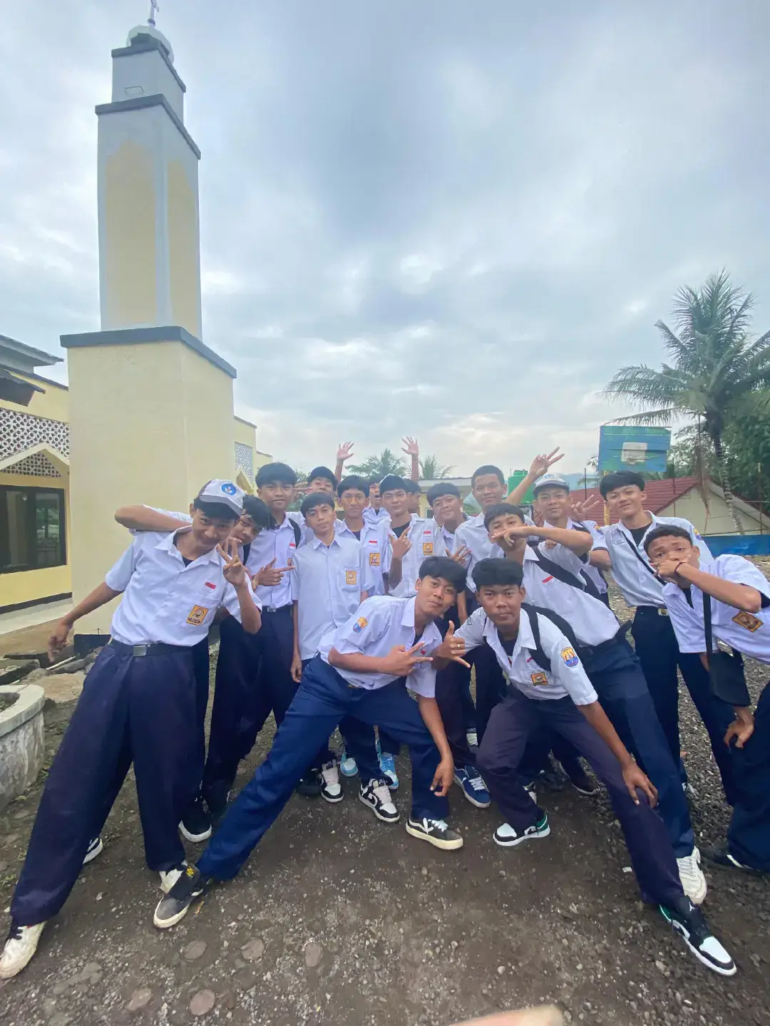 #missmoment #kawanlamastore  #smpn4jampangtengah  😕😕