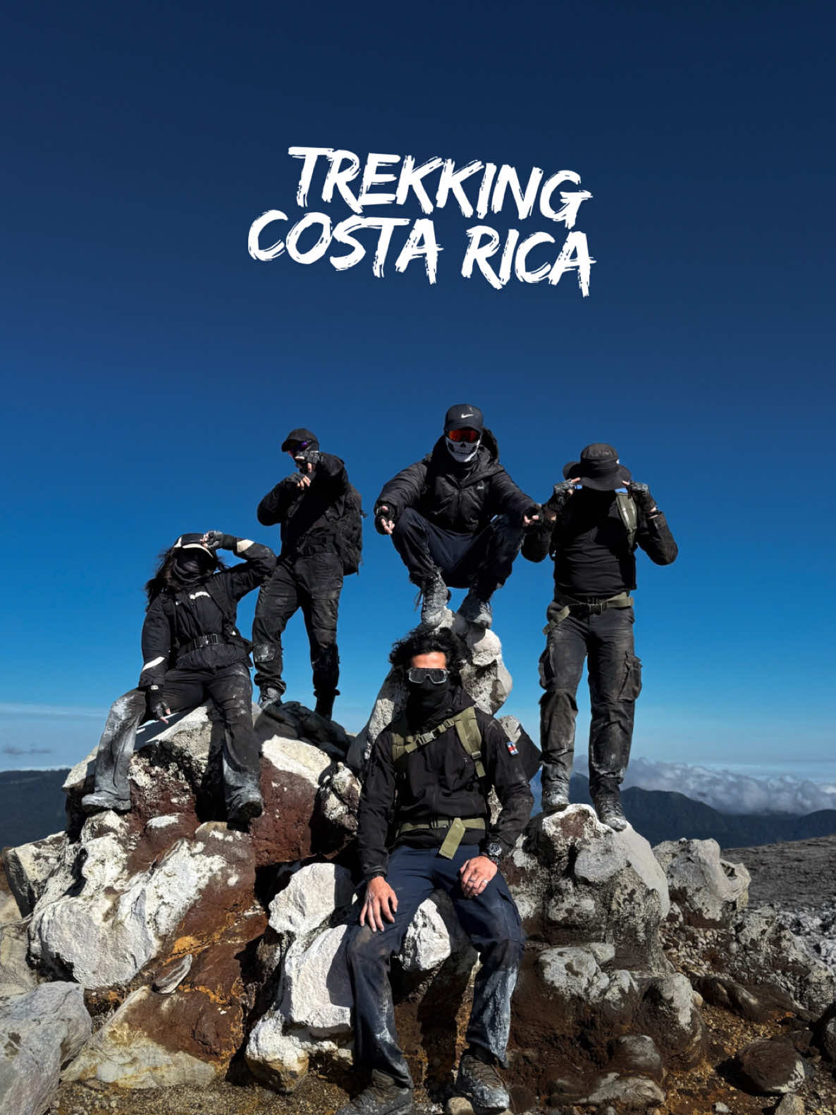 Quemaderos del Poás 🪐 #costarica🇨🇷 #trekking #mordor #mountains #fyp 