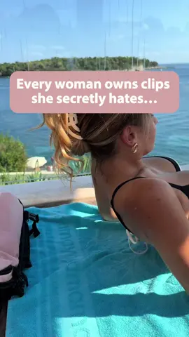 Nimbus Cloud-Soft flexible claw clip is game changer. Follow and see why thousands of women’s choose it. 😍 #clawclip #viralhairhack #hairessentials 