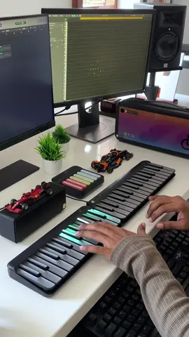 Remember this Nostalgic Intro 👀🎹 Instrument - Popu Piano (Link In Bio)#popupiano #popu #popupianocover #keyboard #music 