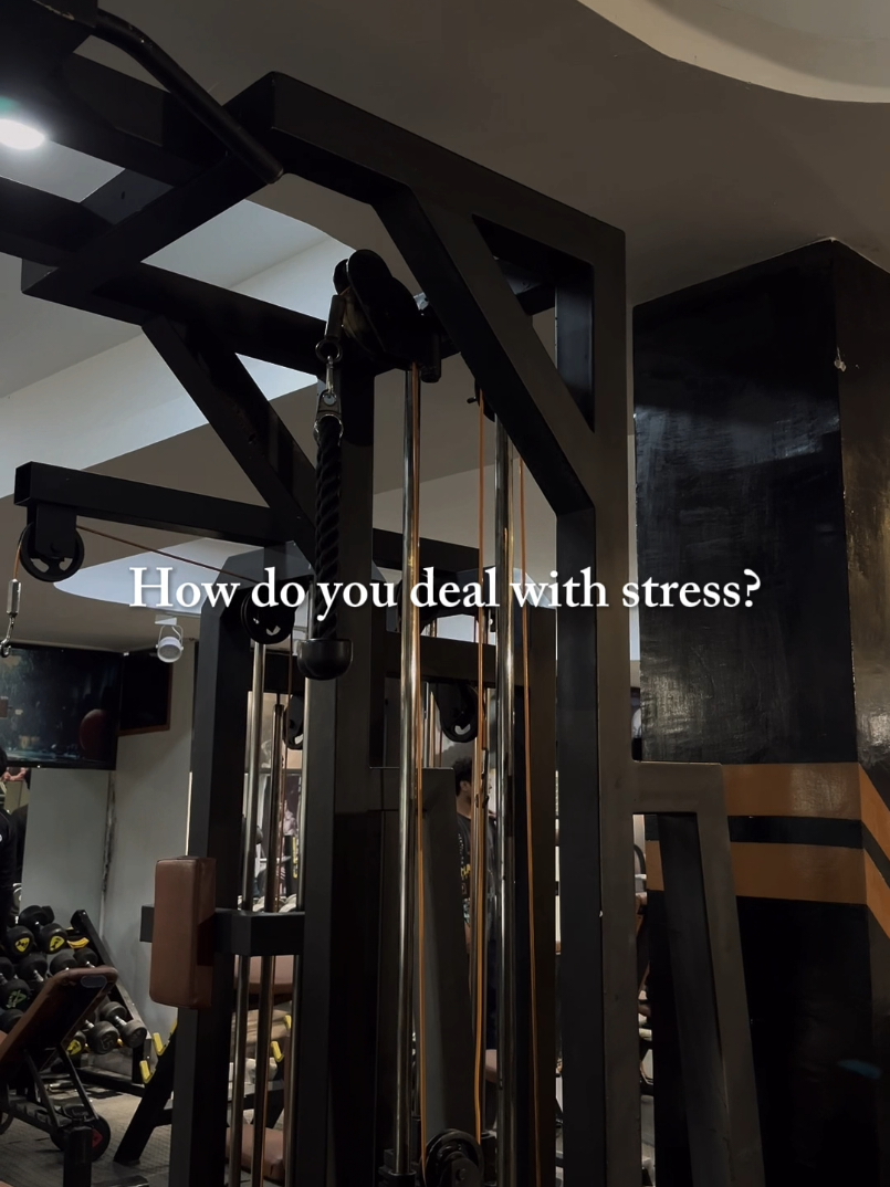 No matter your workout, no matter your level, at BRS everyone trains to win💪🏻🏋🏻 Follow for more🔥 . . . #rawalpindi   #pakistanfitness   #rangeroadrawalpindi  #gympakistan   #pakistanfitnessgym              