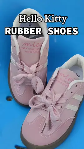 #rubbershoes #hellokitty #pinkrubbershoes #rubbershoesforgirls #shoes 
