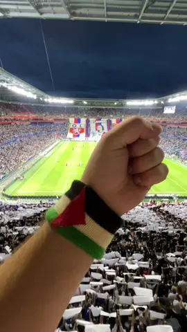 🇫🇷 Olympique Lyonnais ❤️ 🇵🇸  🔴🔵✌️