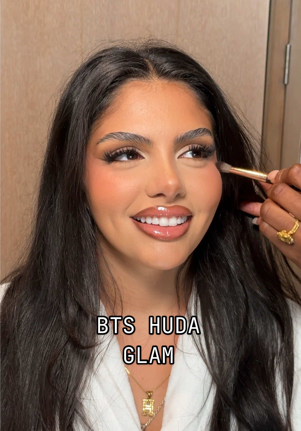 Glam on @hudabubbaaa 💕 Using @Huda Beauty x