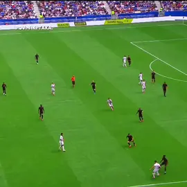 The art of tiki taka 🔥 #football #Soccer #tikitaka #fyp 