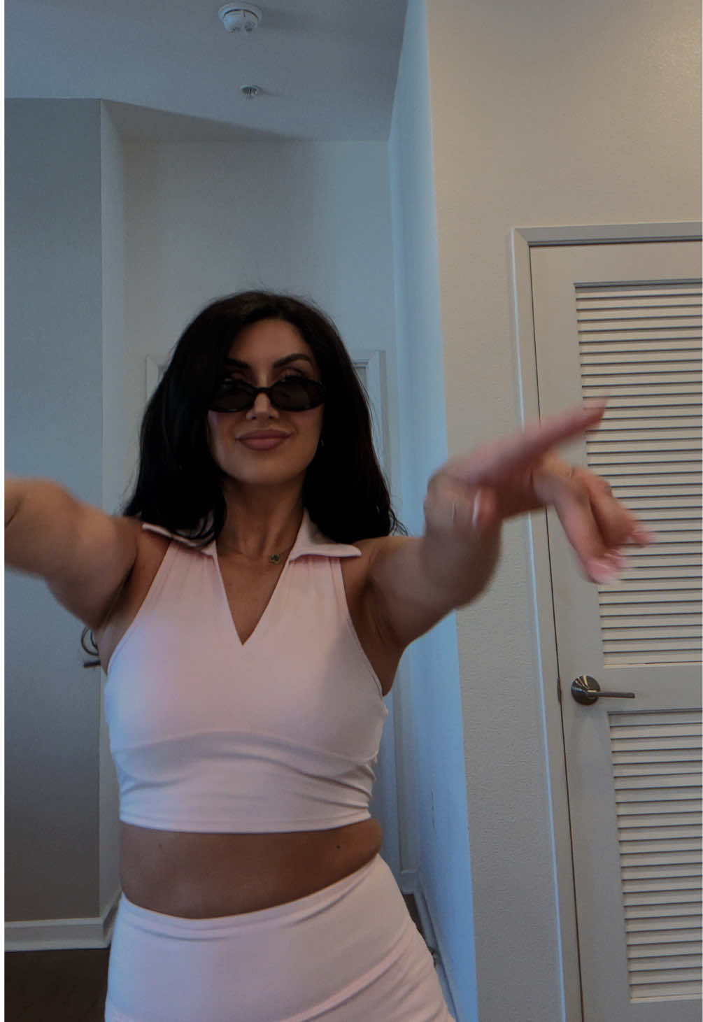 Catch me vibin on repeat today 🔁 #yukon #justinbieber #fyp #dance #vibe 