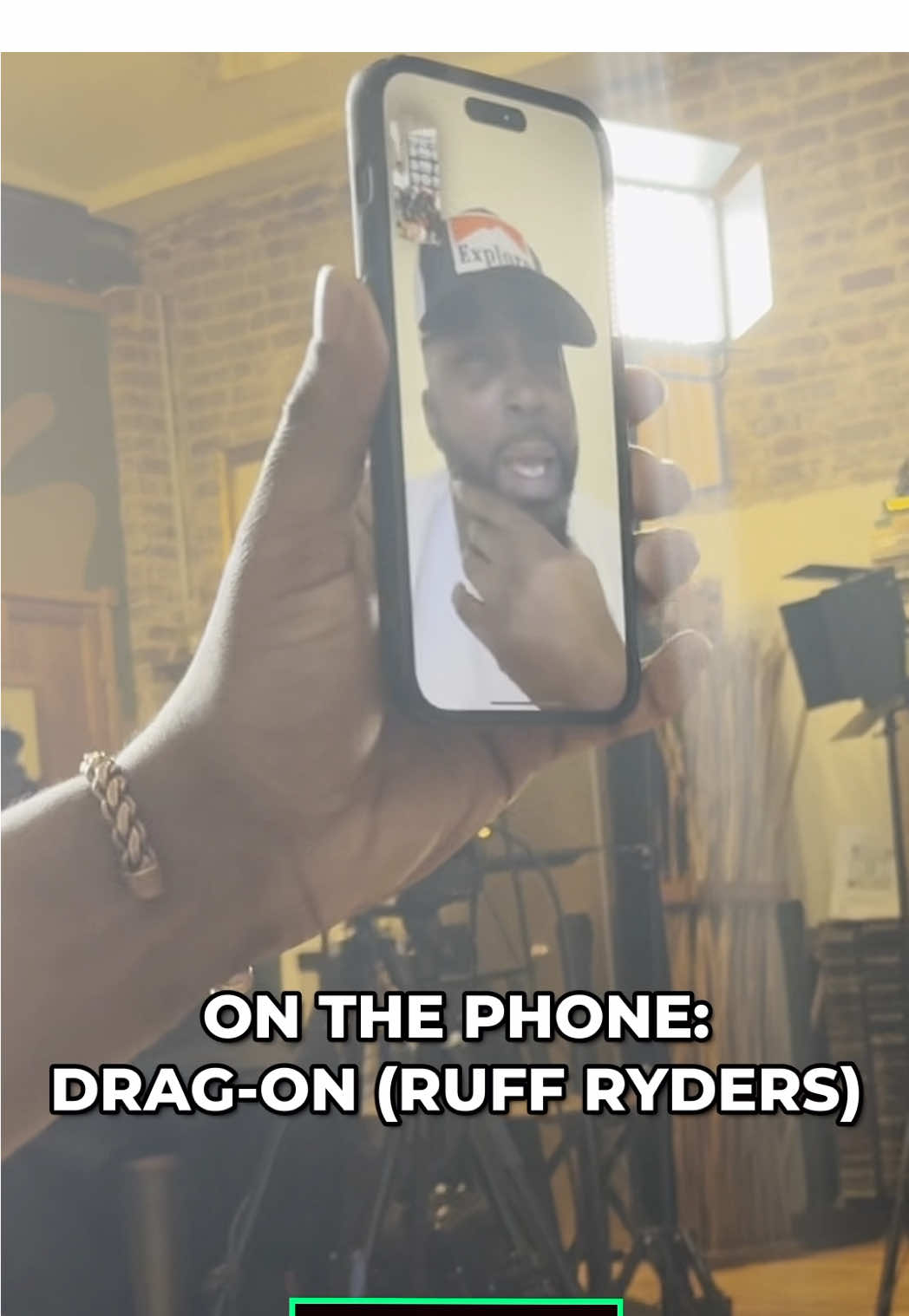 Battle rapper Danny Myers says he SMOKED Drag-On in NYC and 2000, so Murda Mook calls Drag & Ruff Ryders CEO Wash and an argument ensues 😂. Who do y’all think won their battle? #RuffRyders #podcast #hiphop #rapbattles