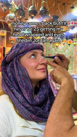 I never want to know how many eyes that eyeliner was used on 😭 #jordan #travel #nomad #petra 