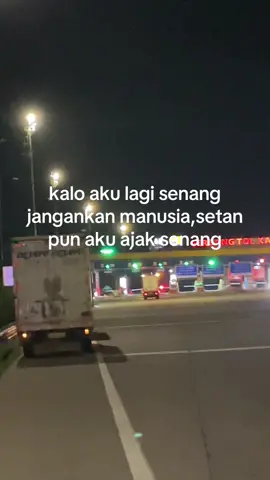 aku sudah sampai di gerbang tol liga trans jawa#herextiktok#fyp 