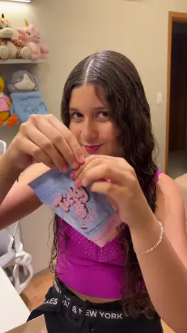 Olha o que acabou de chegar!!!😍😍 O pirulito da Diva @Antonela Braga ❤️❤️ muito bom! Amei! 😍 