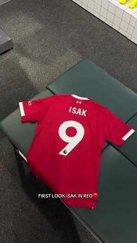 @Liverpool FC fans, how you feeling to finally see your new no.9? Alexander Isak is confirmed a red🔴 #JDSports #JD #LFC #LiverpoolFC #Football #PremierLeague #FootballEdit #FootballTiktok #Isak #FYP 