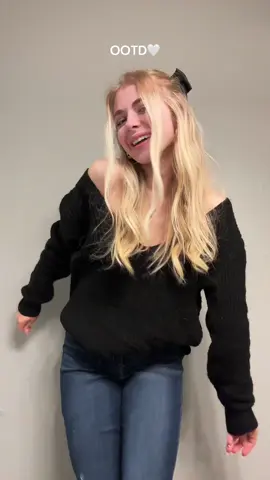 outfit of the day😌😌😌 #fyp #OOTD #outfit #outfitofthedayinspo  