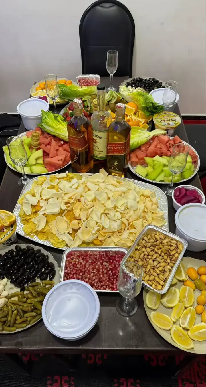 😞🍻🚬🚬 #اغاني_عراقيه #fyppppppppppppppppppppppp #سكران_اريد_الدنية_تصحة_وياي #حسام_الرسام 