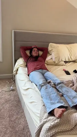 These clogs seriously look so expensive, but they’re actually super affordable 👏 high-quality + comfy = win. #projectcloud #clogshoes #clogs 