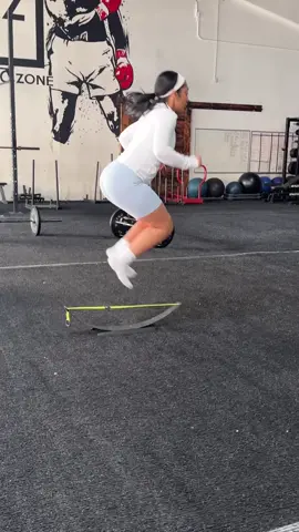 Athletic Training 💪🏼🏃🏽‍♀️ #athletictraining #Fitness #fyp #dallas #strengthtraining 