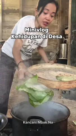 Parut listrik multifungsi bisa Pembuatan krupuk sandariyah  #kancanimbakan #desatengahhutan #mbakna #vlogana #krupuksandariyah 