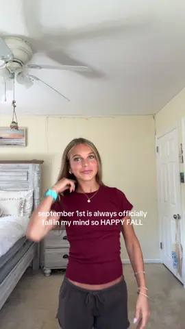 now i just have to decorate my room for fall yay #fall #september #autumn #fyp #viral 