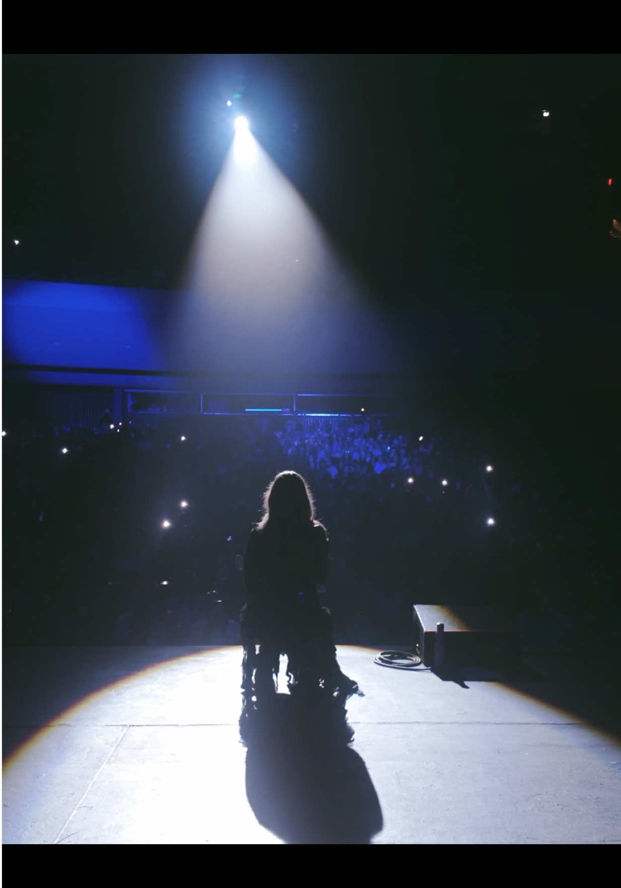 🇵🇷PUERTO RICO A LAS 11:11🇵🇷 (!!!!) Aaaahhhh por fiiiiin llegó el día!! Empezamos 🦋PREGUNTAS A LAS 11:11 TOUR🦋 !!!! Yyyy en un país demasiado especial para mí. Hace 2 años conocí esta hermosa isla por primera vez y me fui soñando con algún día poder hacer un concierto aquí. Hoy no puedo creer que abrimos el tour AQUÍ🩷 gracias besties por recibirme desde el primer día con tanto amor. Los llevo tatuados en mi corazón para siempre ( y en la piel también porque aquí me tatué mis mariposasss, y es mi Tattoo favvv okkkkkk???) Y por último quiero decirles que…. 🇵🇷✨ACHOOOOOO PR ES OTRA COSAAAAAA!! ✨🇵🇷