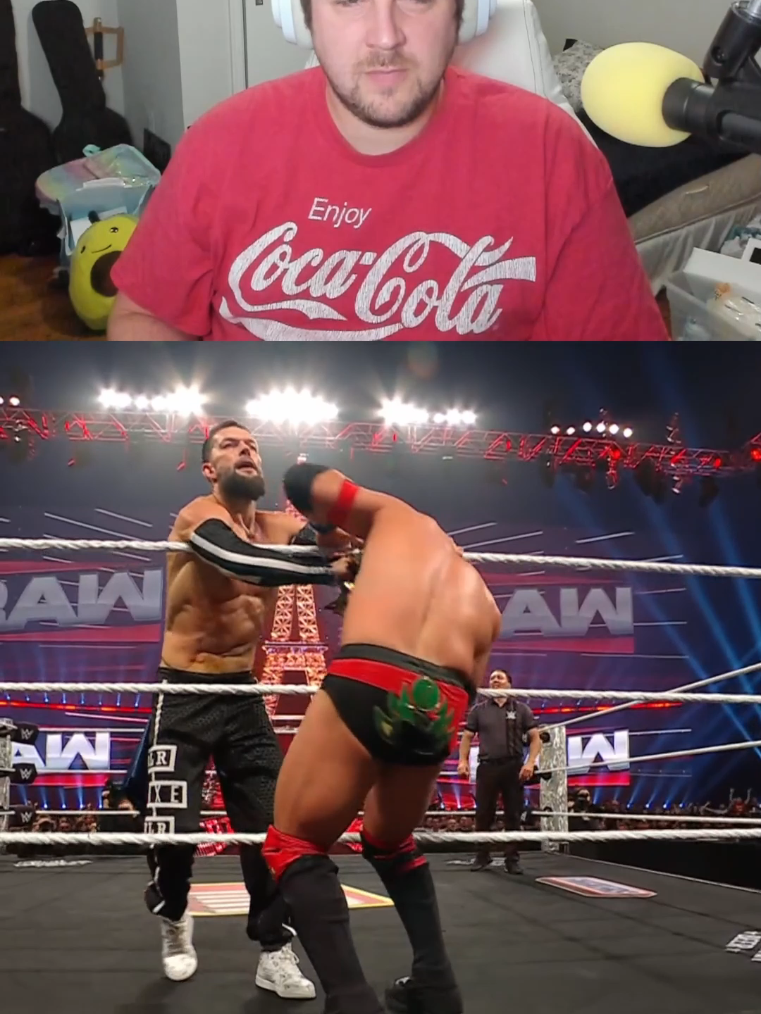 Finn Balor pins Dragon Lee